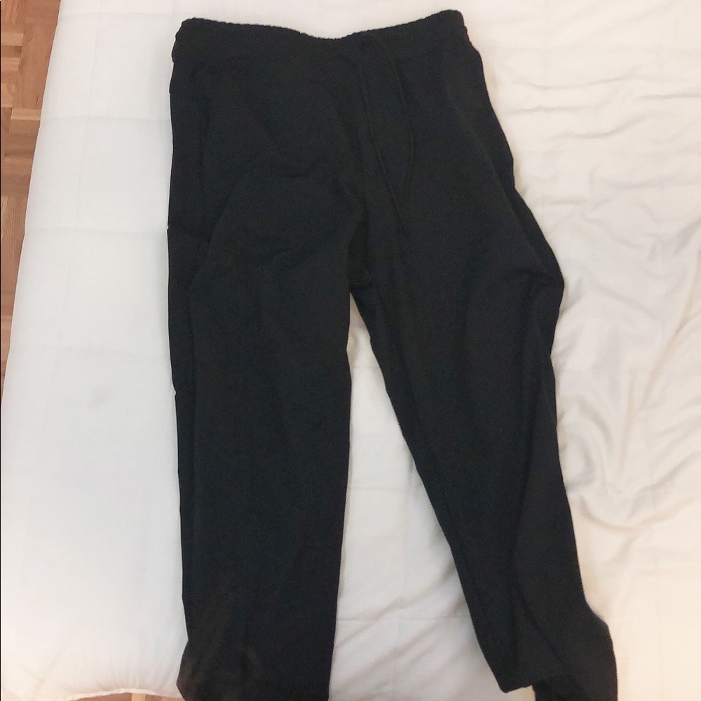 Uniqlo men casual joggers black pockets drawstring